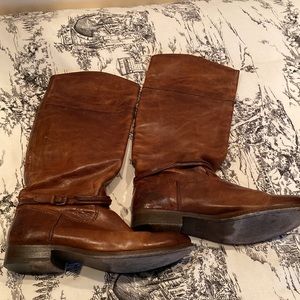 FRYE Melissa Seam Pull on Tall boots women’s 9.5  Cognac.